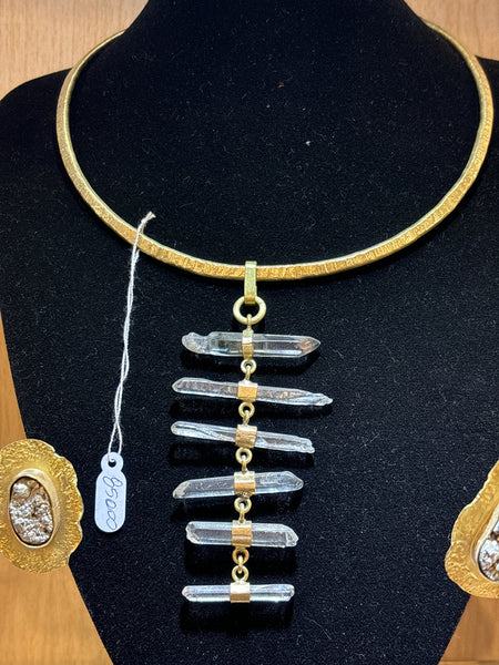 Collares Altamirano