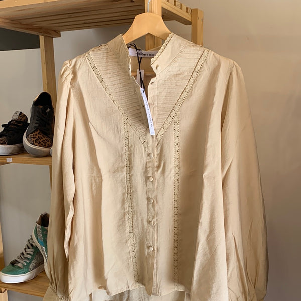 Blusa broderi blanca y beige