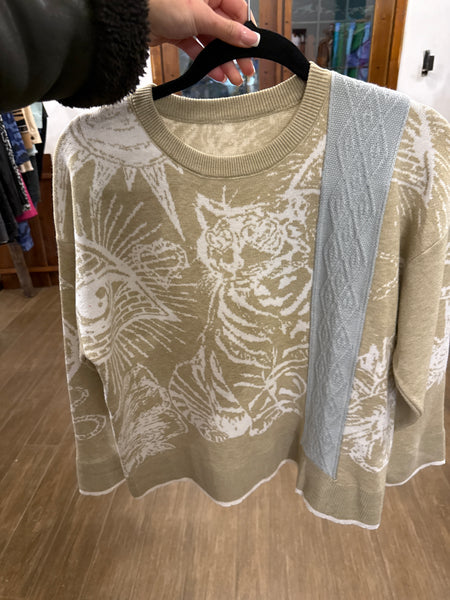 Suéteres diseño tigre
