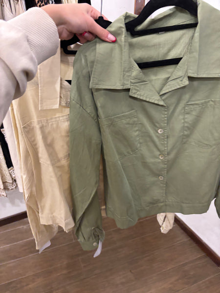 Blusas cortas