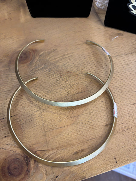 Collares Altamirano